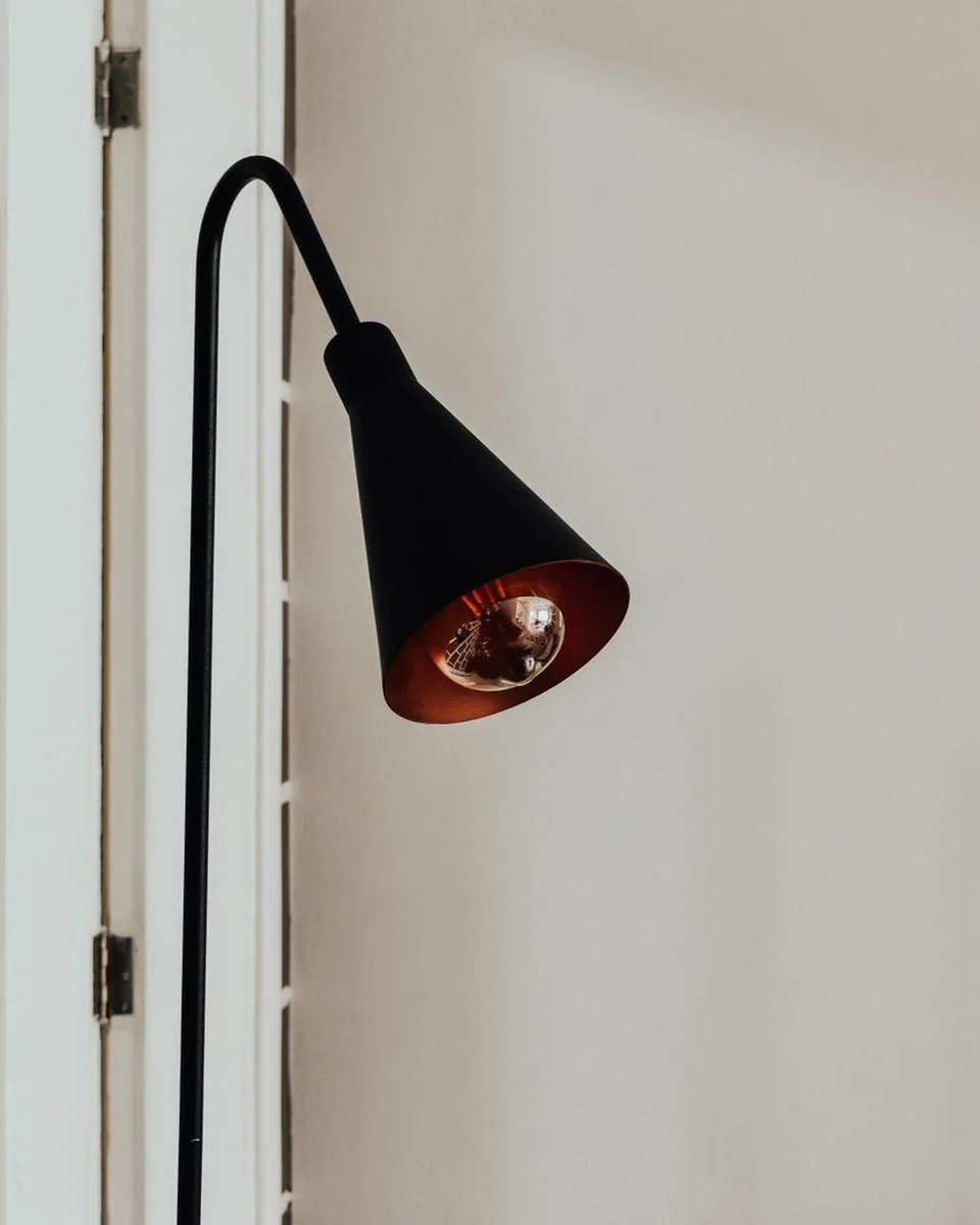 Opal Table Light