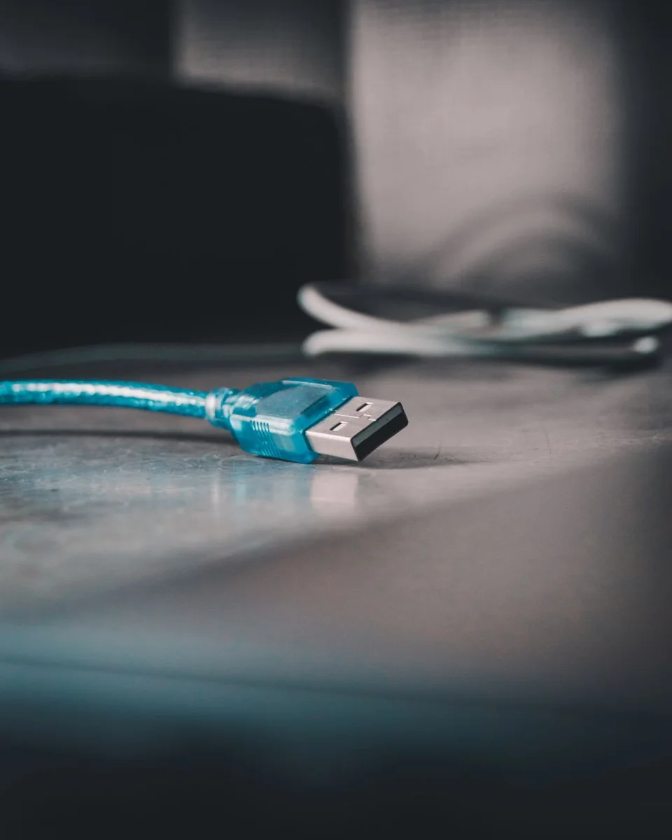 Cáp USB-C Gọn