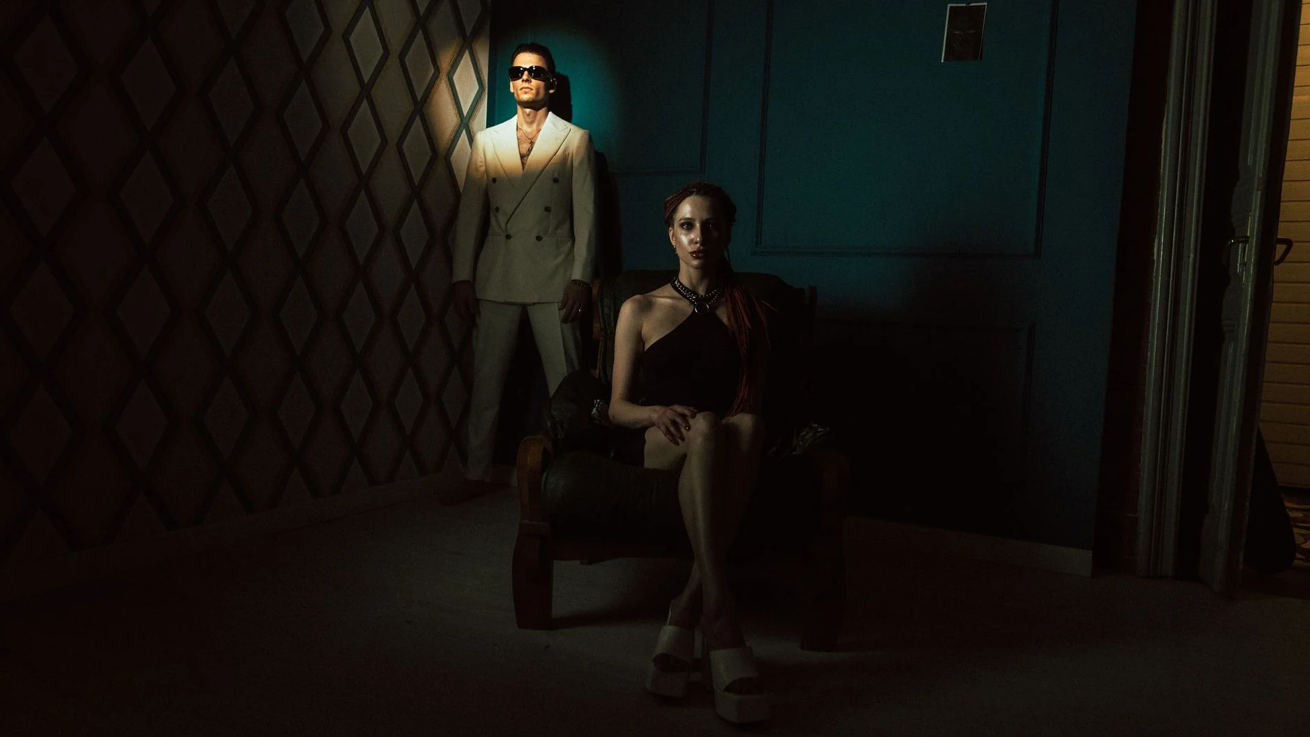 Private Salon editorial look 1