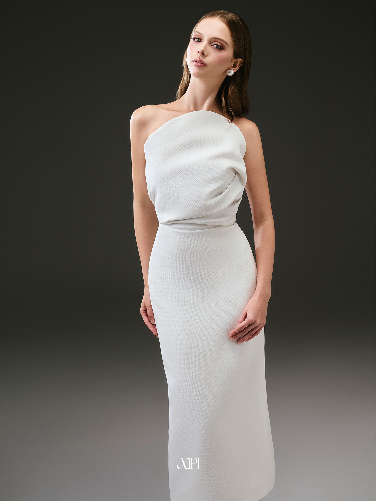 Lilou Dress - Đầm Cúp Xếp Ly Tùng Dài Màu Trắng alternate
