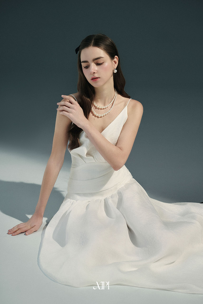 Olivia Dress - Đầm Dây Voan Gân Trắng Hở Lưng alternate