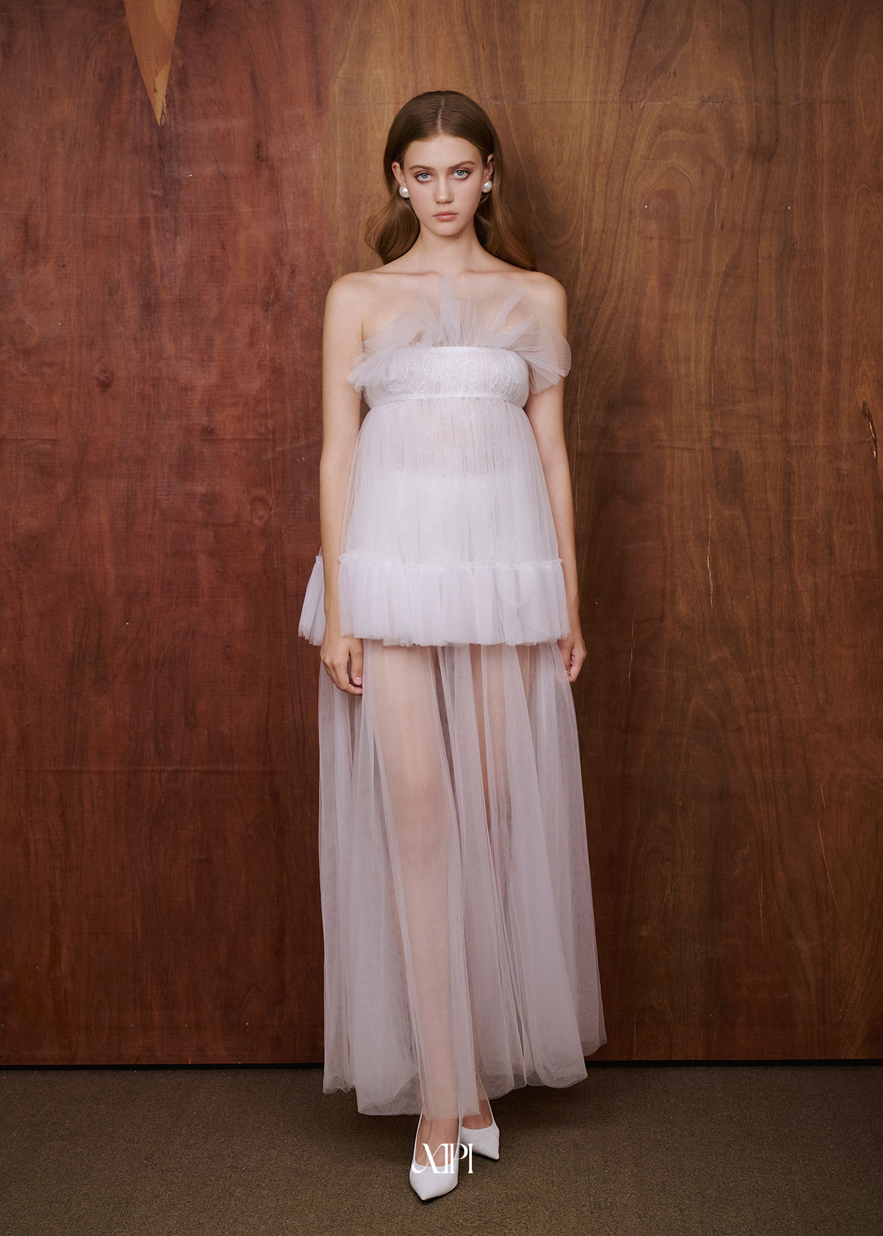 Dahlia Dress - Đầm Lưới Trắng Dập Ly Phối Ren Kèm Short