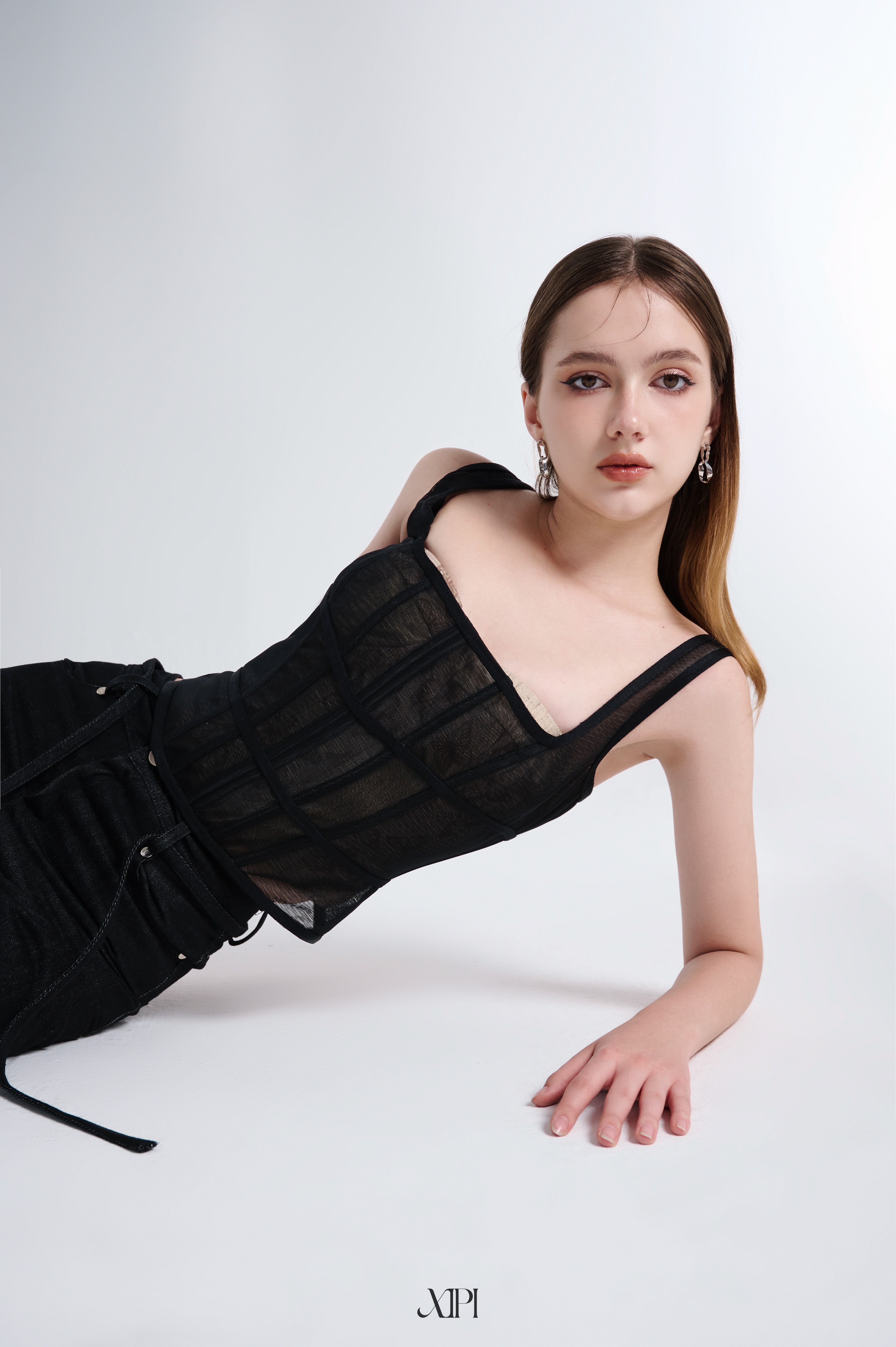 Clara - Áo Cúp Nâu Phối Lưới Corset alternate