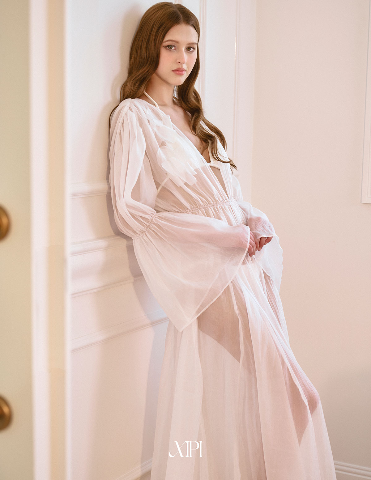 Tiered Maxi Dress - Đầm Voan Trắng Dài Tay Đính Hoa