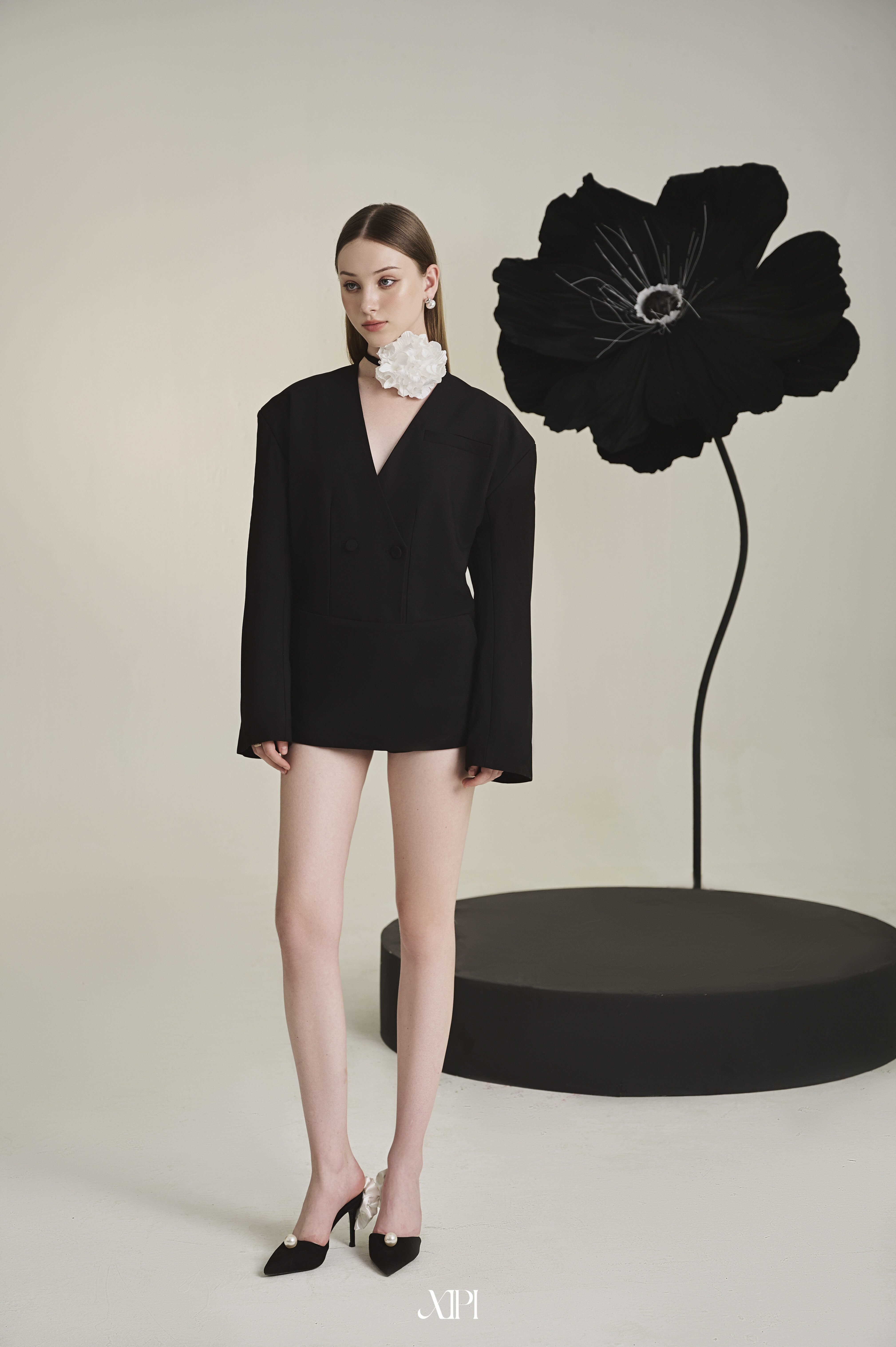 Daphel Jumpsuit - Jump Vest Đen