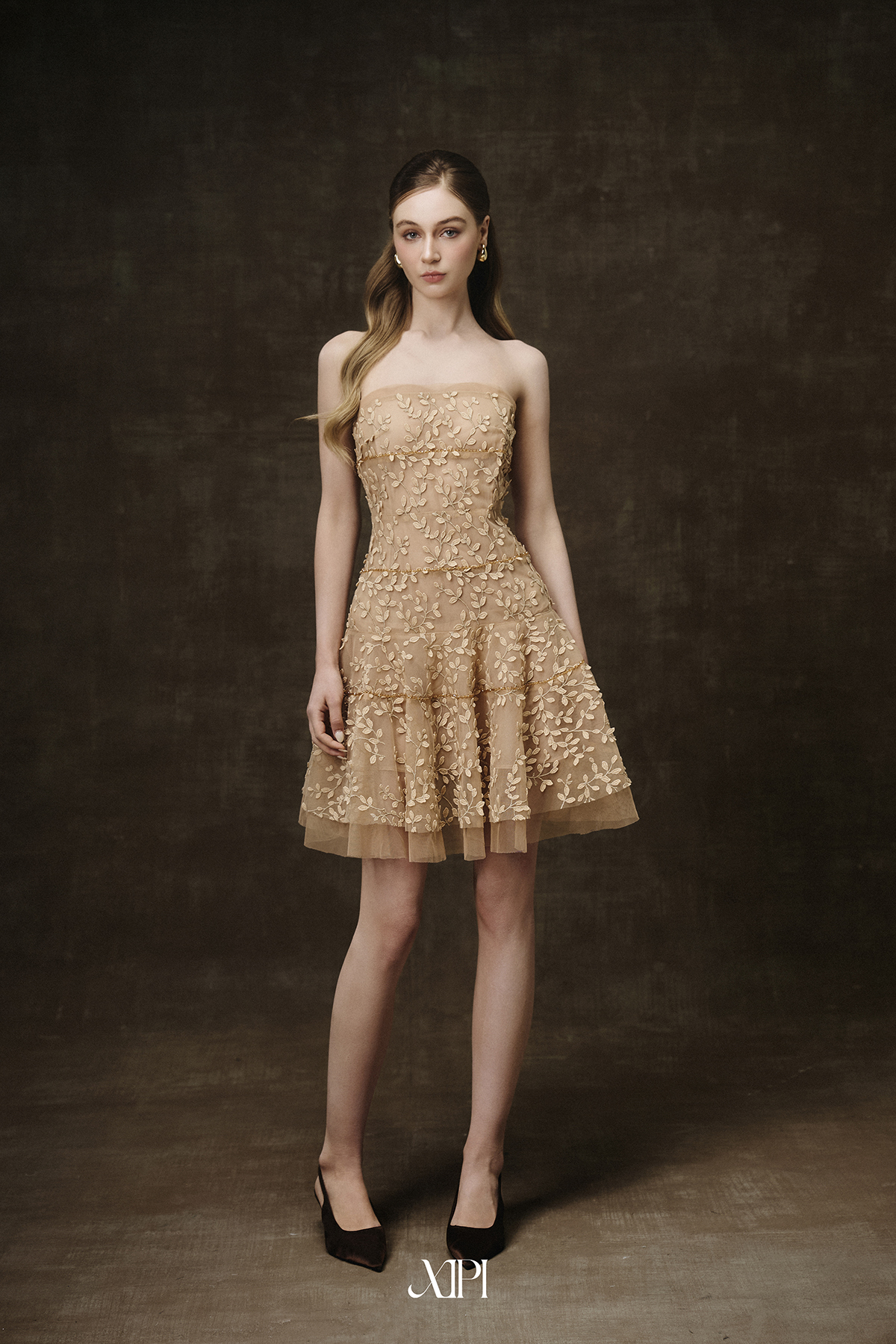 Ember Dress - Đầm ống ren 3d nâu phối dây pha lê alternate